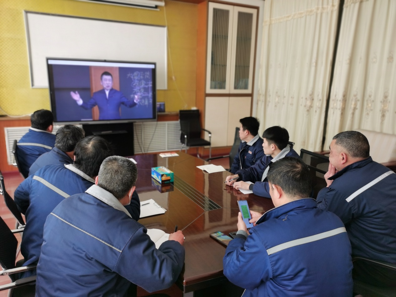 Первый урок нового года: движение к номеру один